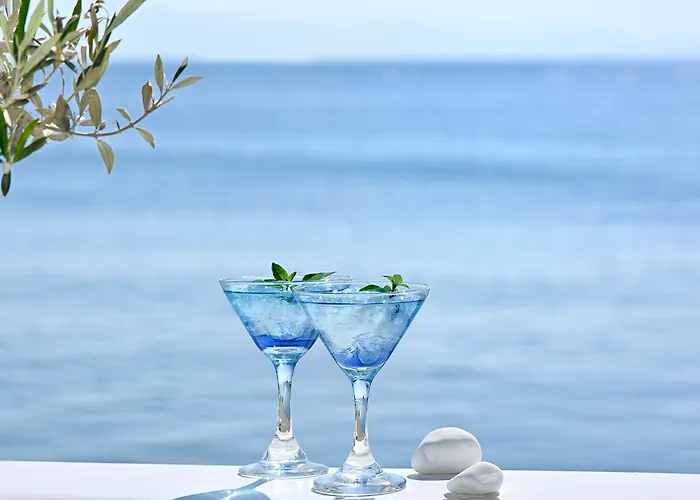 Petinos Hotel Platis Yialos