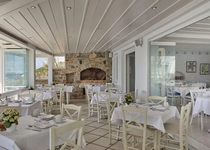 Petinos Hotel Platis Yialos