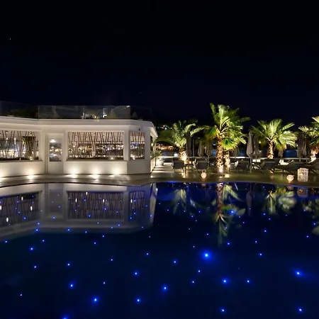 佩蒂诺斯海滩酒店