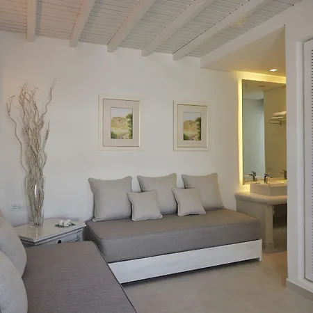 Hotel Petinos 4*
