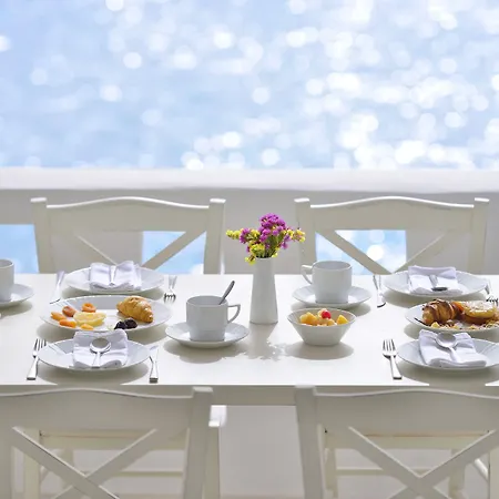 Petinos Hotel 4*