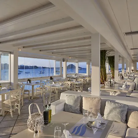Hotel Petinos